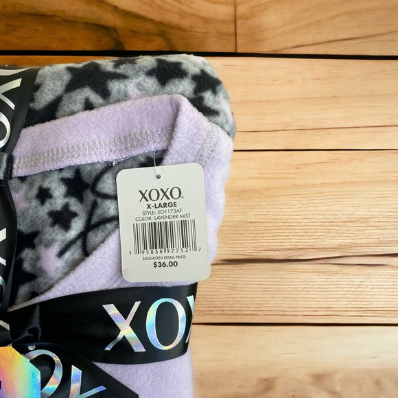 Reserved For @sarkaylei NWT XOXO pajama & Socks Gift Set Size XL lounge wear. - Picture 4 of 4